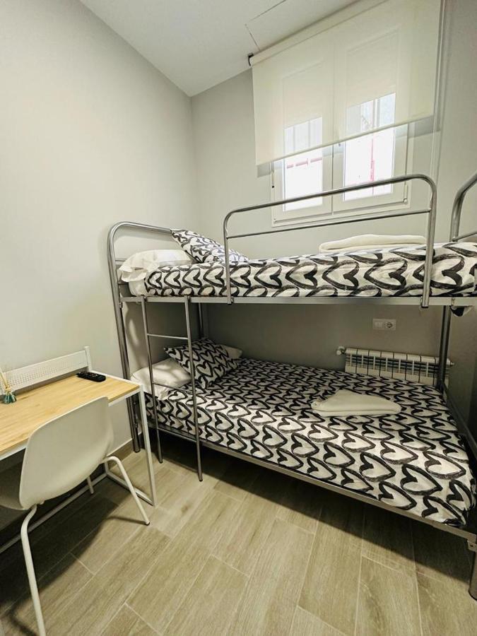 Hospedaje Cuatro Vientos Madryt Zewnętrze zdjęcie