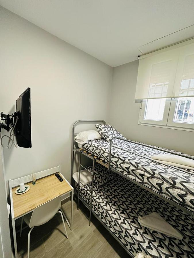Hospedaje Cuatro Vientos Madryt Zewnętrze zdjęcie